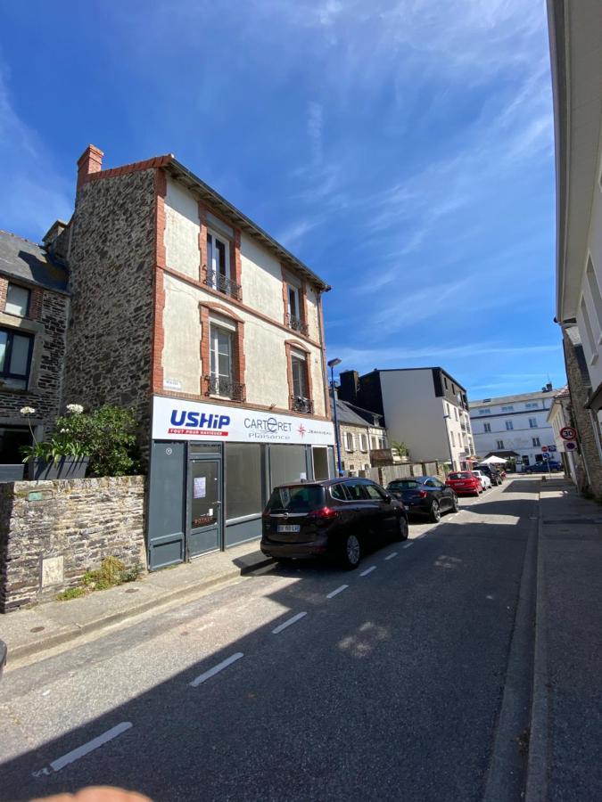 Cosy Flat Carteret - Appartement Centre Bourg - 4 Personnes بارنفيل-كارتريت المظهر الخارجي الصورة
