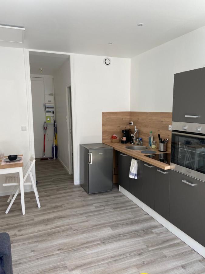 Cosy Flat Carteret - Appartement Centre Bourg - 4 Personnes بارنفيل-كارتريت المظهر الخارجي الصورة